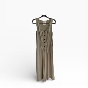 Elegant Sleeveless Khaki jumper